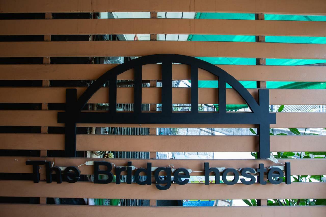 בנגקוק The Bridge Hostel מראה חיצוני תמונה